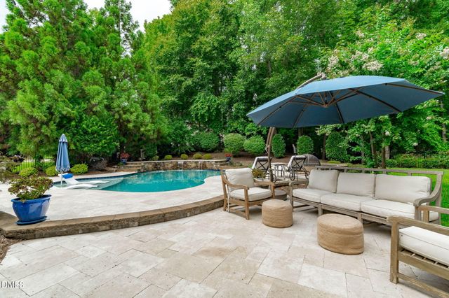 200 Middle Creek Park Avenue, Apex, NC 27539