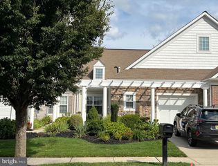 37 FALCON CT, Hamilton, NJ 08690