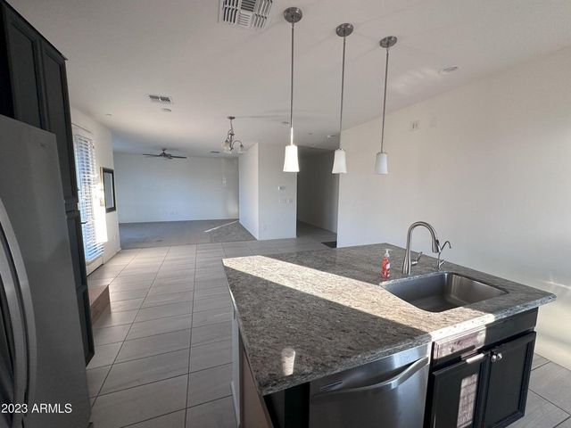 1250 N Abbey Lane Unit 219, Chandler, AZ 85226