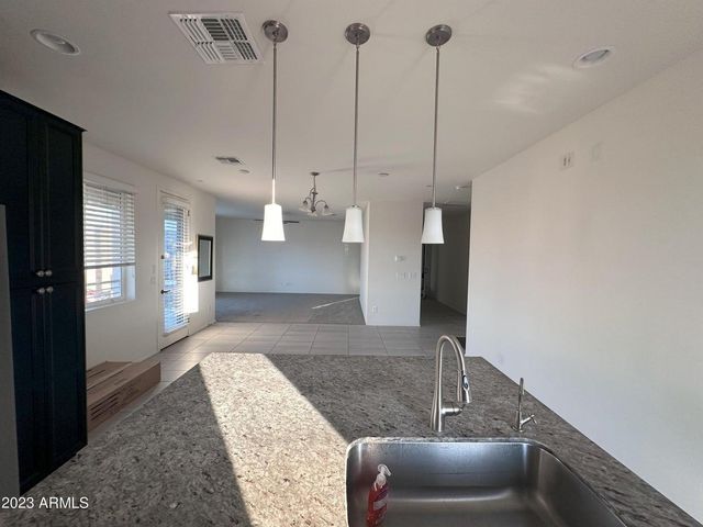 1250 N Abbey Lane Unit 219, Chandler, AZ 85226