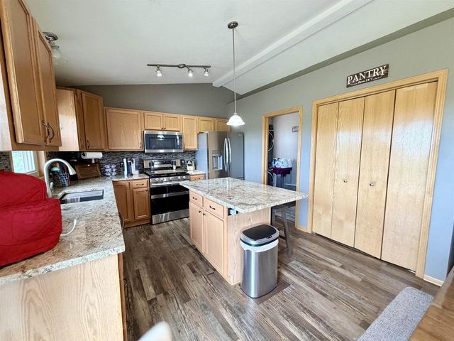 1128 Crestline Drive, Milton, WI 53563