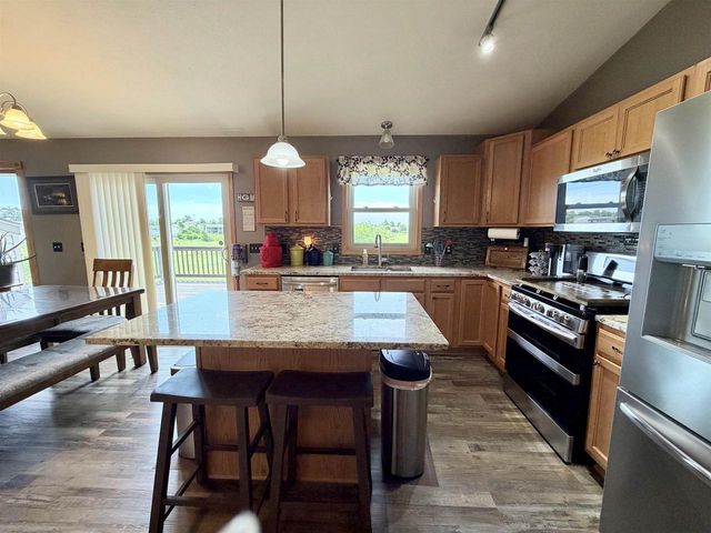 1128 Crestline Drive, Milton, WI 53563