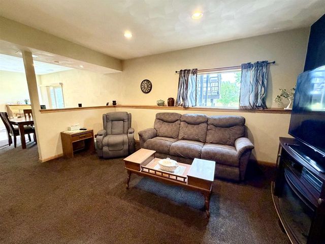 1128 Crestline Drive, Milton, WI 53563