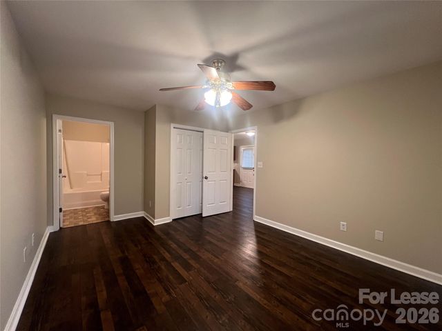 2004 Grandhaven Drive B, Mount Holly, NC 28120