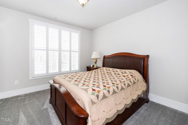 10530 Sablewood Drive 112, Raleigh, NC 27617