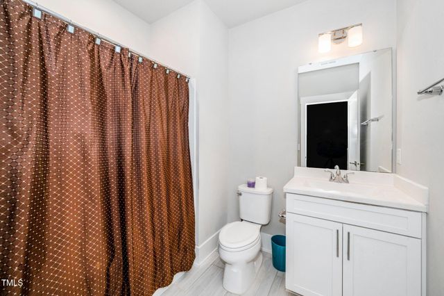 10530 Sablewood Drive 112, Raleigh, NC 27617