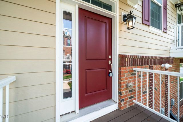10530 Sablewood Drive 112, Raleigh, NC 27617