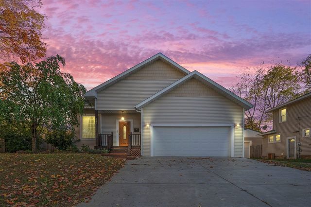 212 Clay Street, Niles, MI 49120