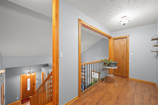 212 Clay Street, Niles, MI 49120