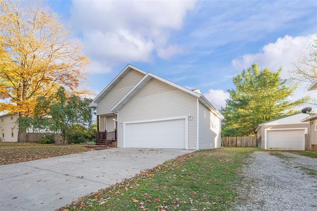 212 Clay Street, Niles, MI 49120