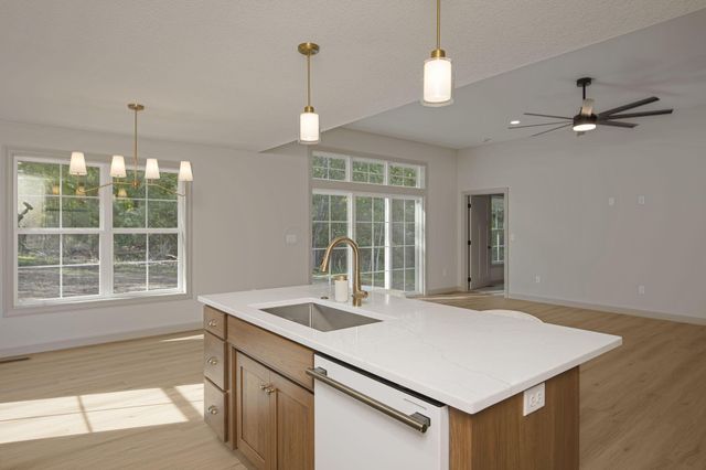 99 Rome Beauty Court, Howard, OH 43028