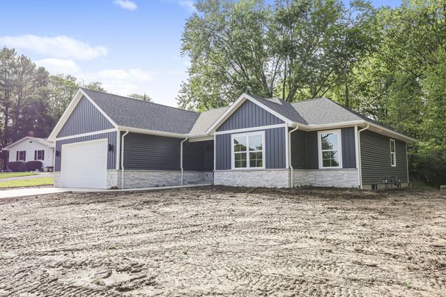 99 Rome Beauty Court, Howard, OH 43028