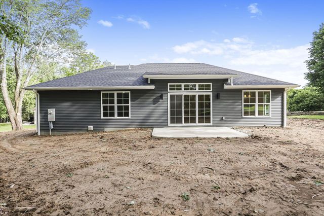 99 Rome Beauty Court, Howard, OH 43028