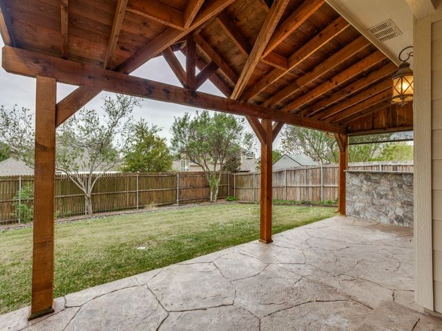 1070 Shepard Lane, Lavon, TX 75166
