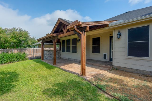 1070 Shepard Lane, Lavon, TX 75166