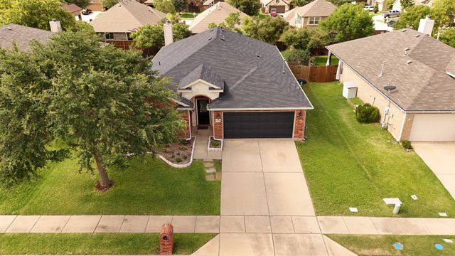 1070 Shepard Lane, Lavon, TX 75166