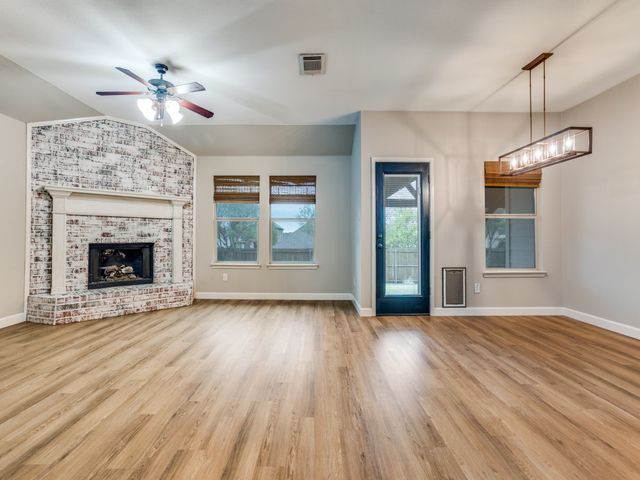 1070 Shepard Lane, Lavon, TX 75166