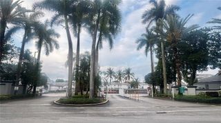 14172 SW 121st Pl 4, Miami, FL 33186