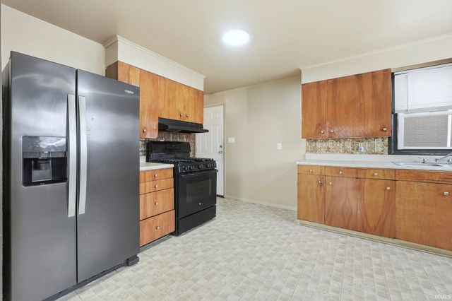 4722 Hanna Street, Fort Wayne, IN 46806