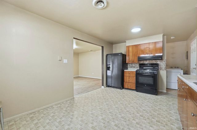 4722 Hanna Street, Fort Wayne, IN 46806