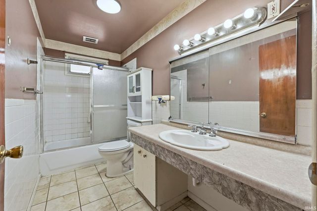 4722 Hanna Street, Fort Wayne, IN 46806