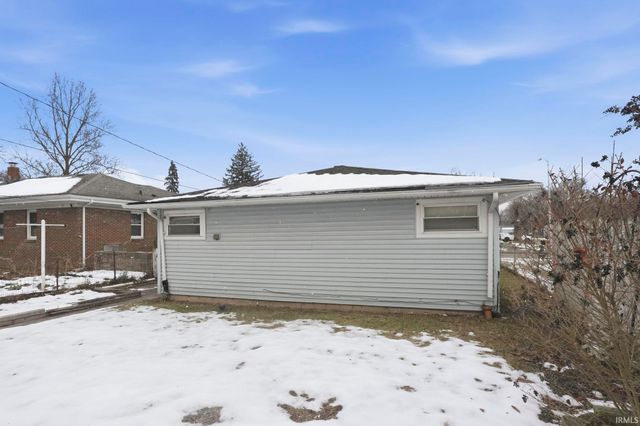 4722 Hanna Street, Fort Wayne, IN 46806