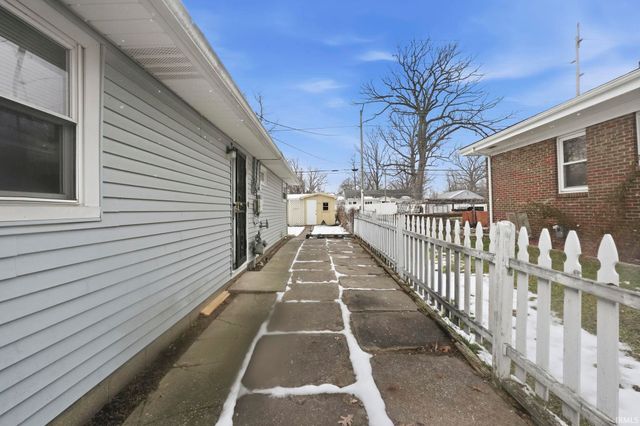 4722 Hanna Street, Fort Wayne, IN 46806