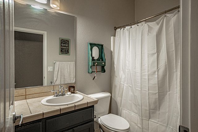 7411 Stonefield Drive, White City, OR 97503