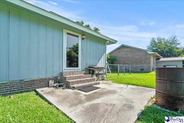 308 Sanders Ct., Mullins, SC 29574