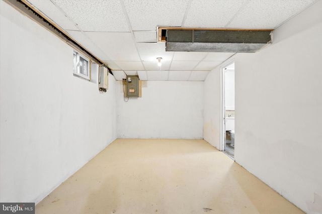 3773 BRIDGEWATER RD, Brookhaven, PA 19015