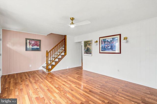 3773 BRIDGEWATER RD, Brookhaven, PA 19015
