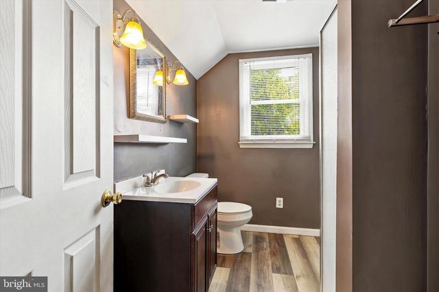 3773 BRIDGEWATER RD, Brookhaven, PA 19015