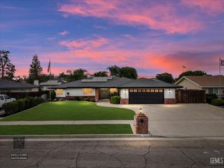 7312 Terry John Avenue, Bakersfield, CA 93308