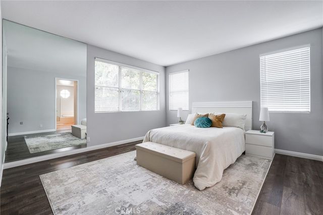 6885 Cambria Cove, Huntington Beach, CA 92648