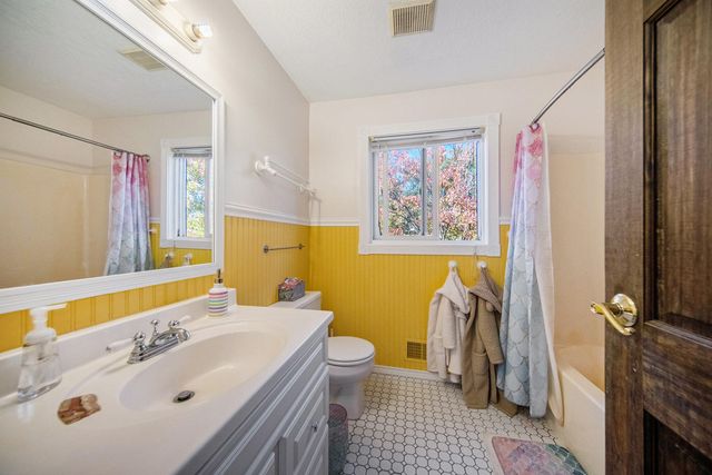 2875 Trailwood Lane, Ann Arbor Twp, MI 48105