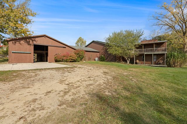 2875 Trailwood Lane, Ann Arbor Twp, MI 48105