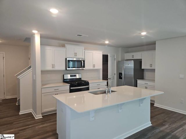 119 Cranford Road, Fountain Inn, SC 29644