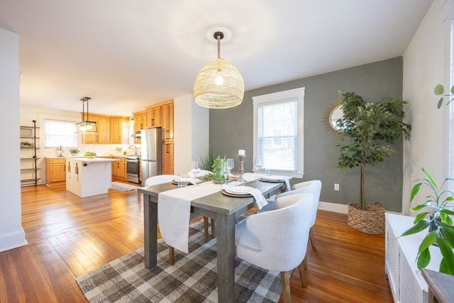 42 York St, Andover, MA 01810