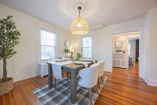 42 York St, Andover, MA 01810