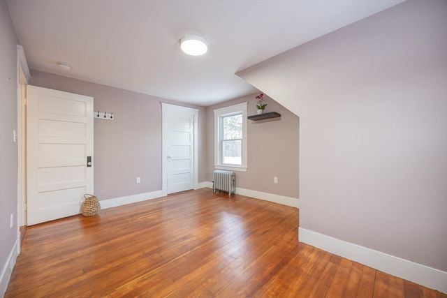 42 York St, Andover, MA 01810