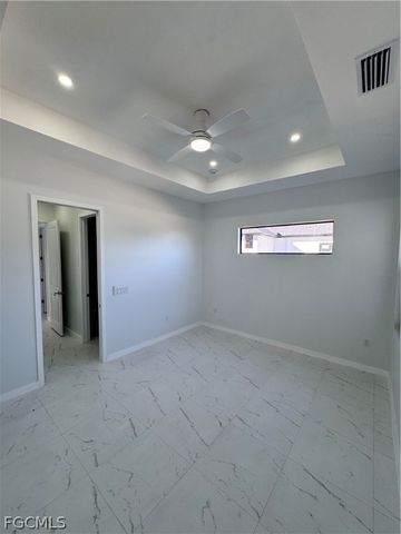 1027 Kismet PKWY W, Cape Coral, FL 33993