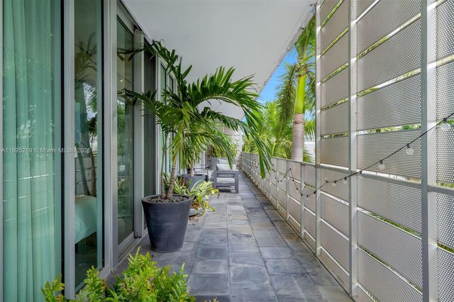 1700 Meridian Ave 402, Miami Beach, FL 33139