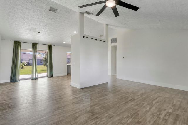 1254 SW Asturia Avenue, Port St Lucie, FL 34953