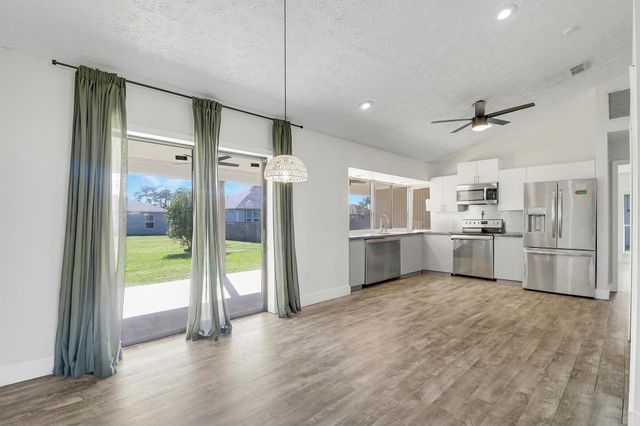 1254 SW Asturia Avenue, Port St Lucie, FL 34953