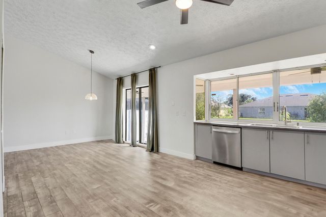 1254 SW Asturia Avenue, Port St Lucie, FL 34953