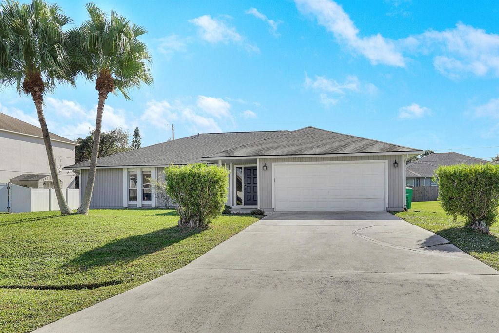 1254 SW Asturia Avenue, Port St Lucie, FL 34953