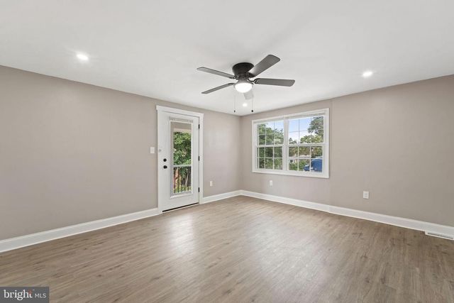 1212 N 25TH ST, Camden, NJ 08105