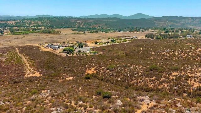 2090 Quail Meadow, Ramona, CA 92065