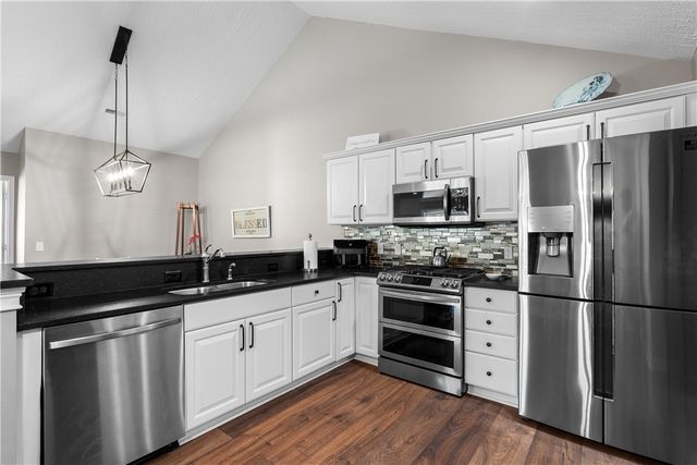 92 Fudora Circle, Simpsonville, SC 29681