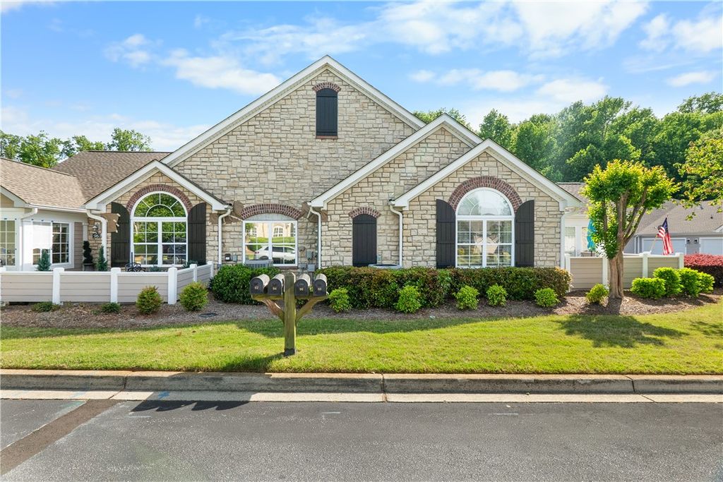 92 Fudora Circle, Simpsonville, SC 29681